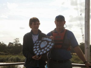 Ewan Byers receives the winner's shield at the 2009 Novice Troph
